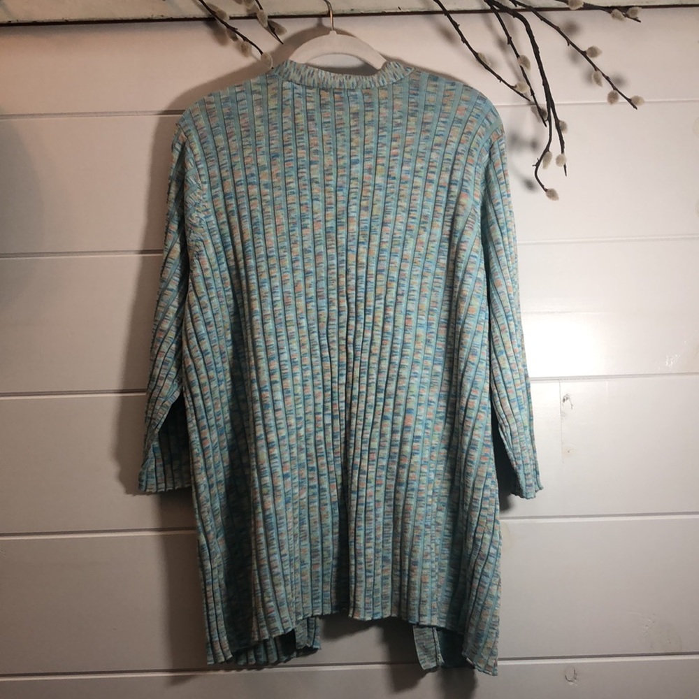 j.h. Collectibles women’s open cardigan.  Size 2X - Picture 10 of 11
